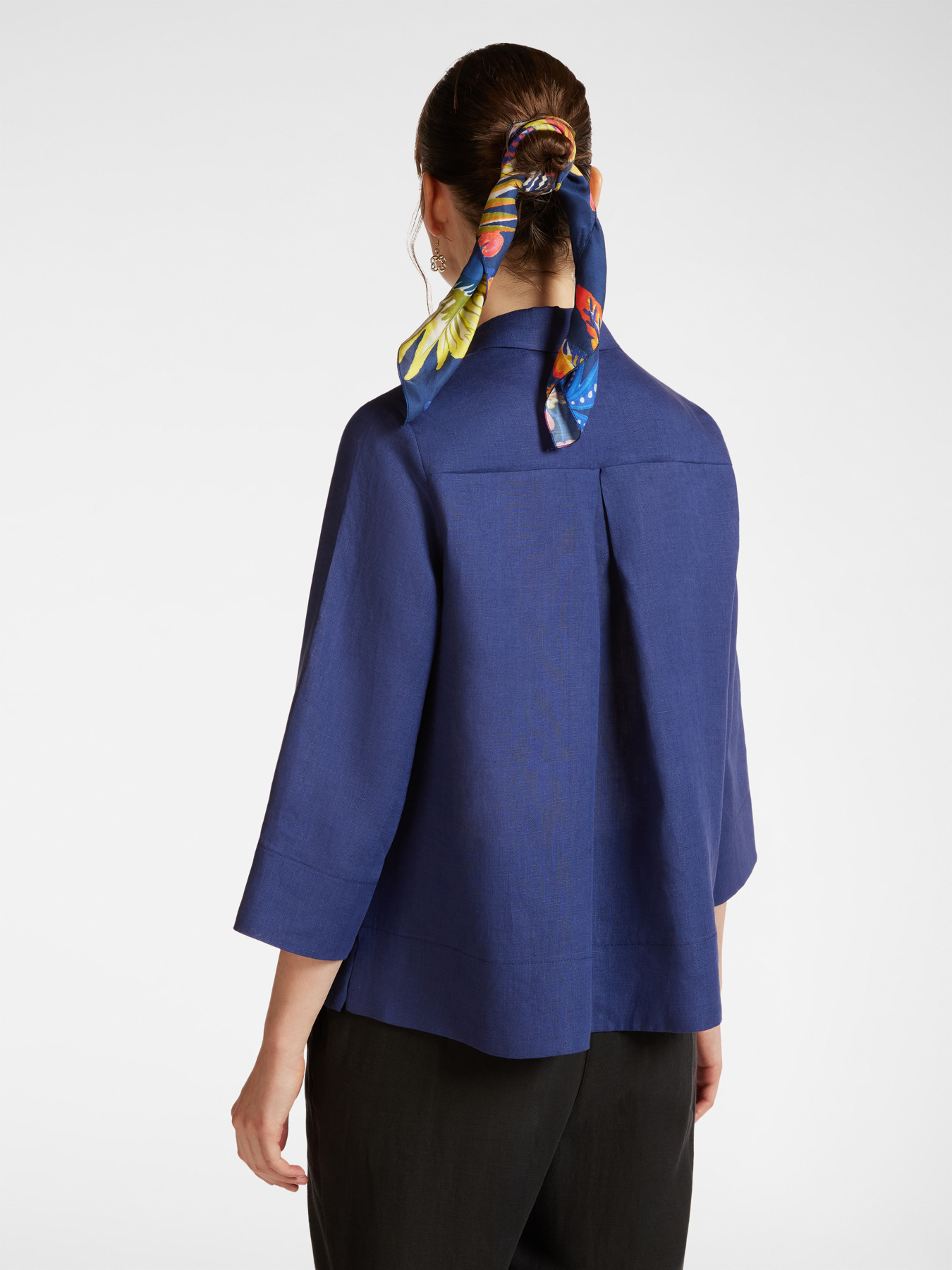 Relaxed fit linen shirt image number 1