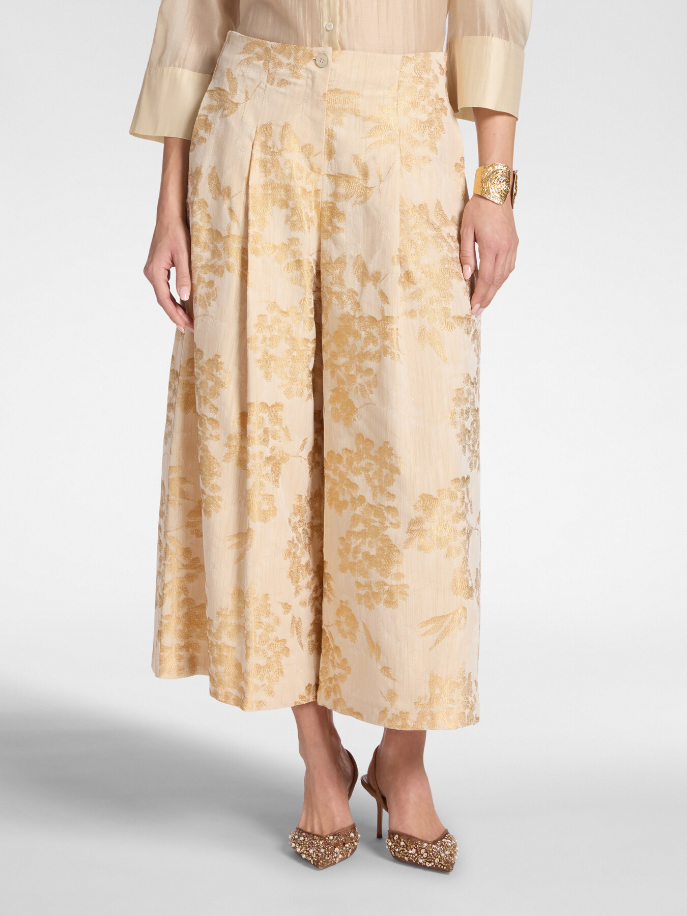 Cropped jacquard trousers image number 2