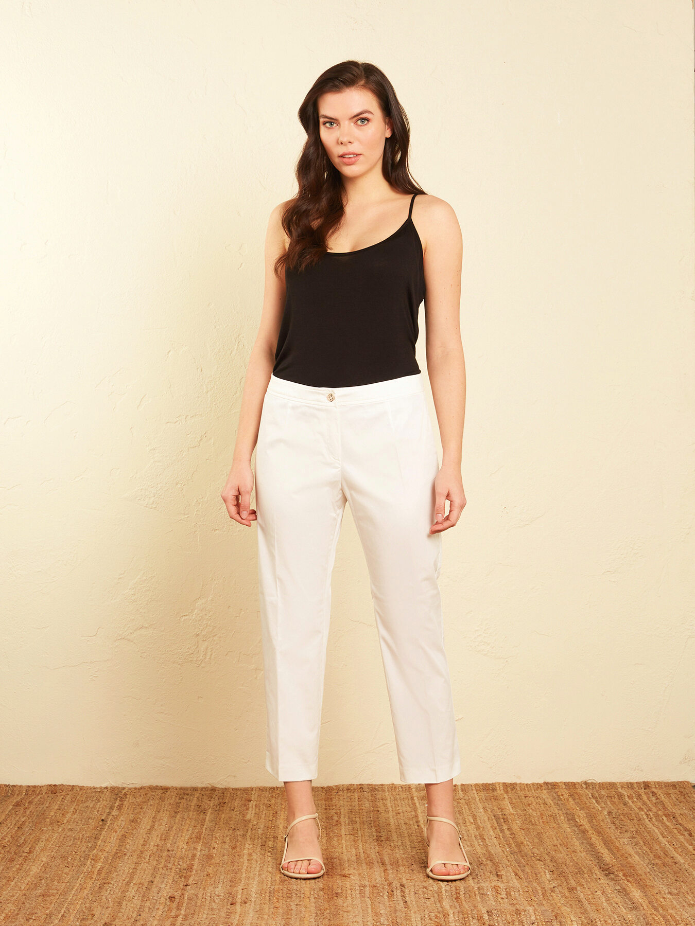 Gerade geschnittene Hose aus Satin image number 0