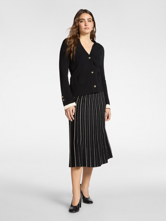 Pleated skirt