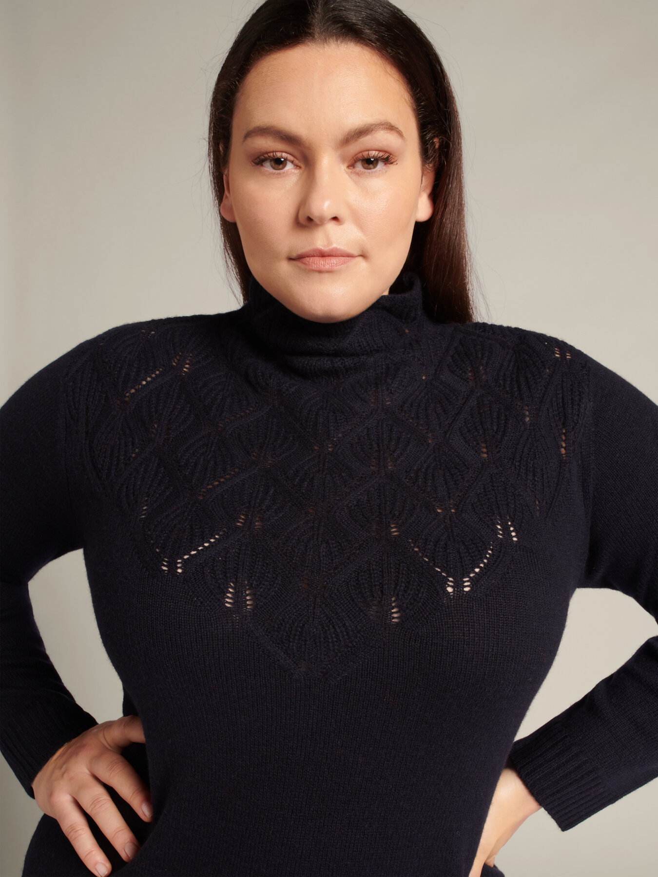 Jersey de lana de cuello alto image number 3