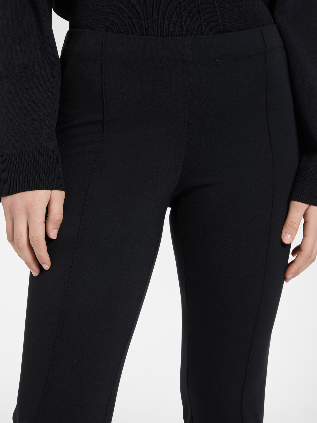 Pantaloni slim in punto Milano image number 3