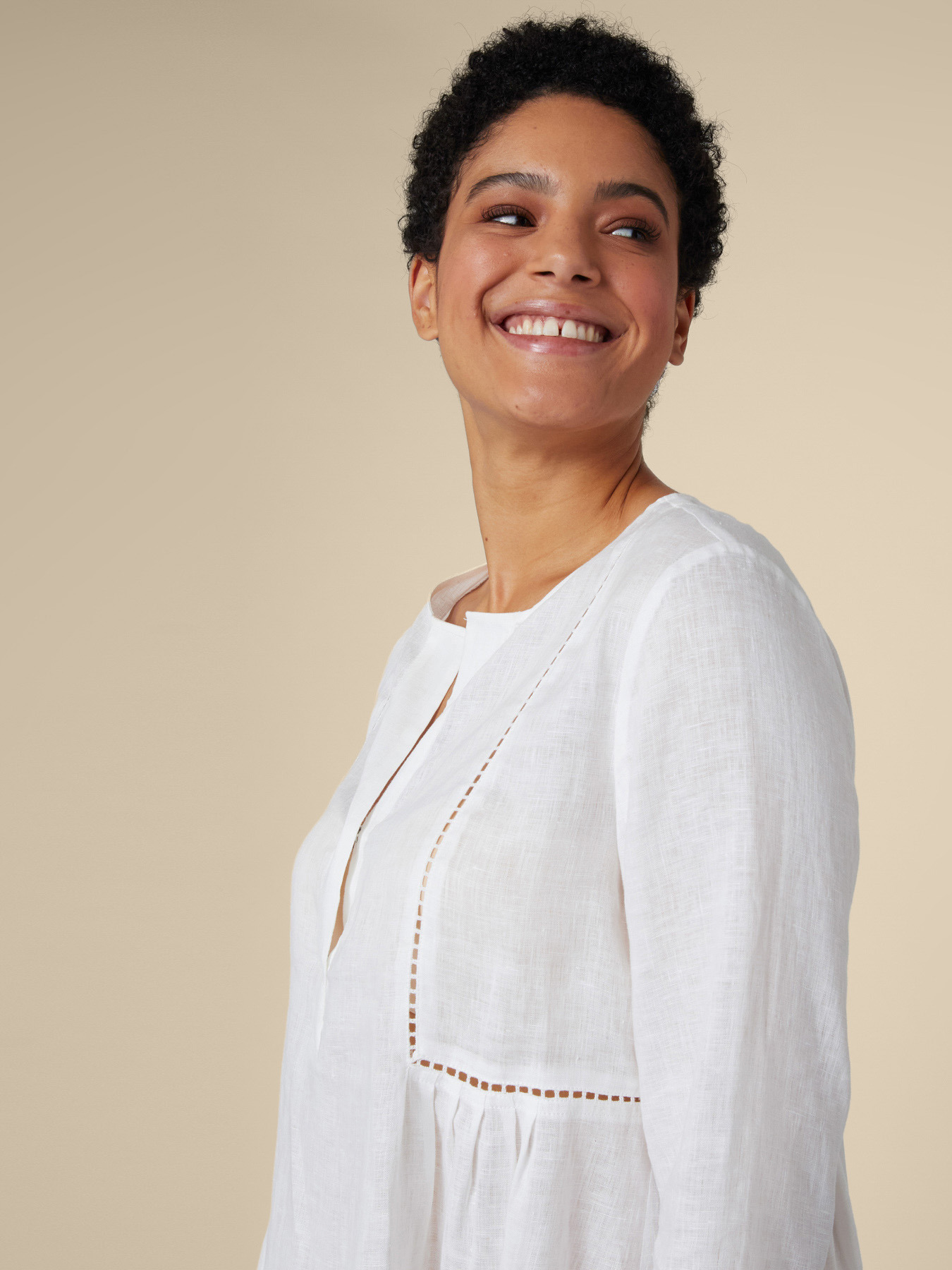 Blusa in puro lino image number 3