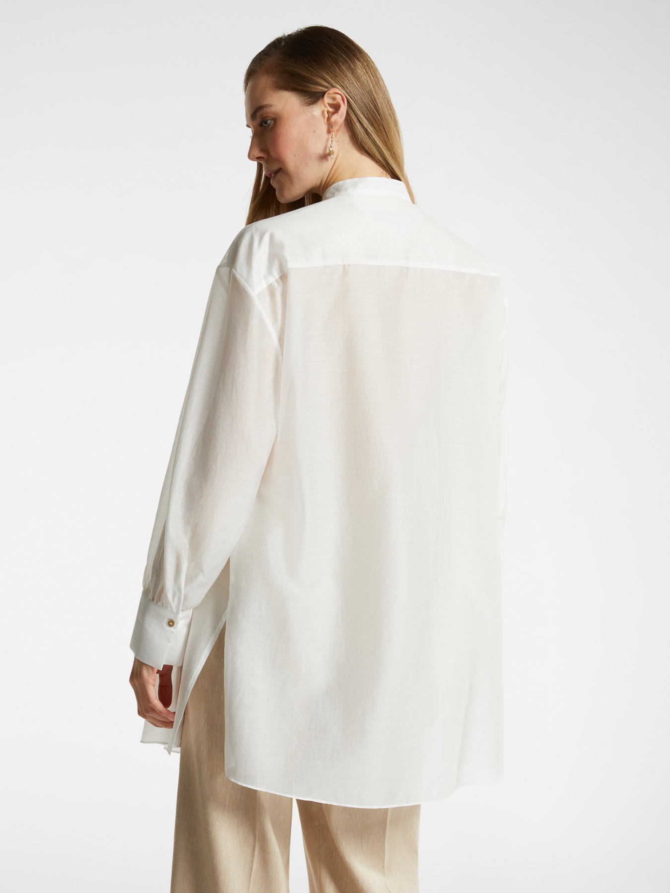 Lange Hemdbluse mit Falten image number 1