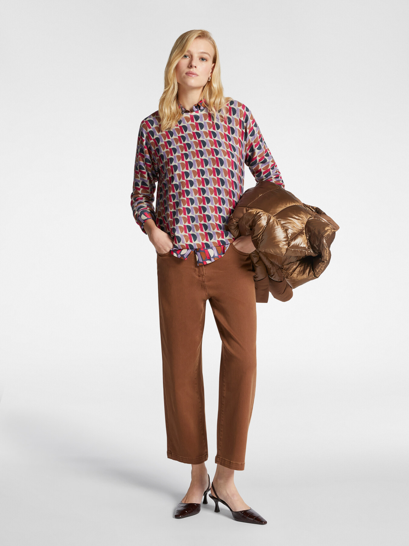 Bedruckter Pullover image number 2