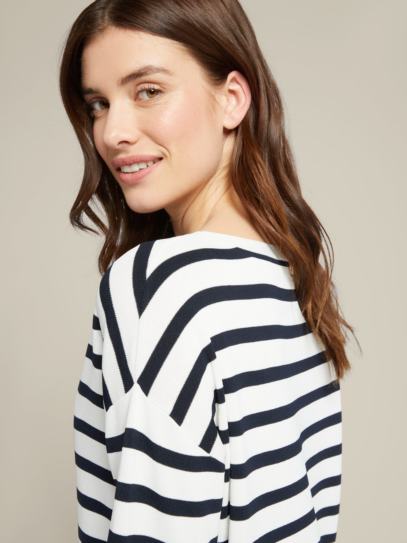 Pull in viscosa image number 2