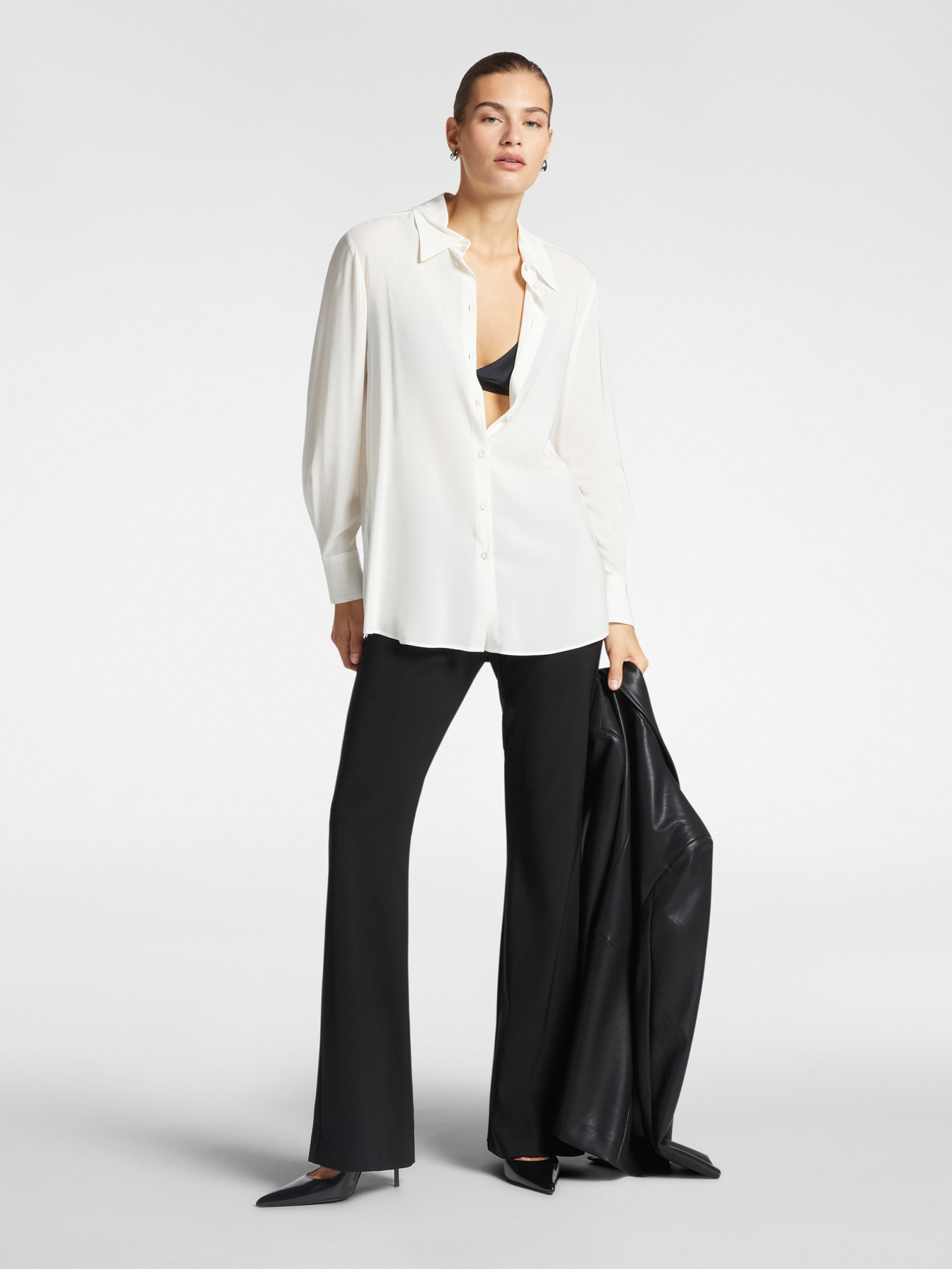 Hemdbluse im Herrenschnitt aus Georgette image number 2