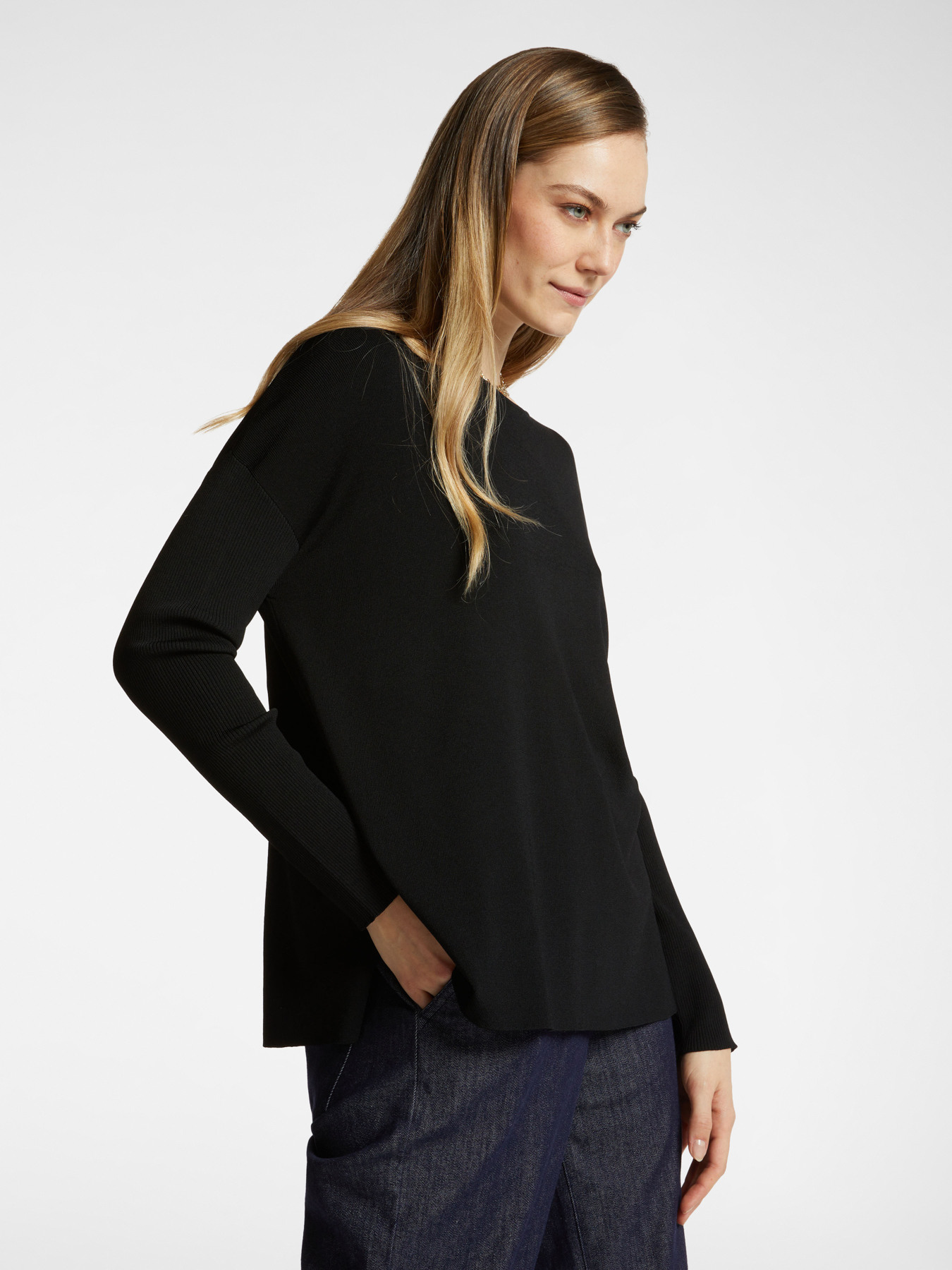 Pullover mit U-Boot-Ausschnitt image number 0