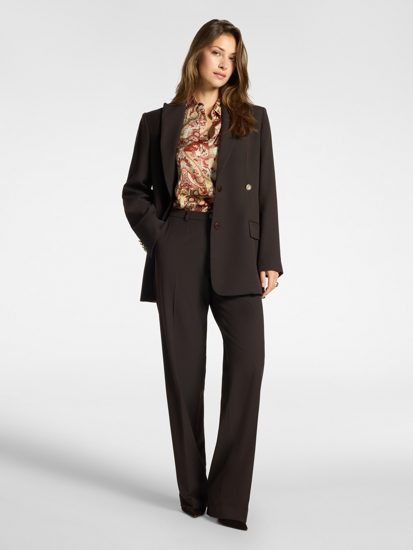 Blazer sastrero en twill mixto de lana image number 2
