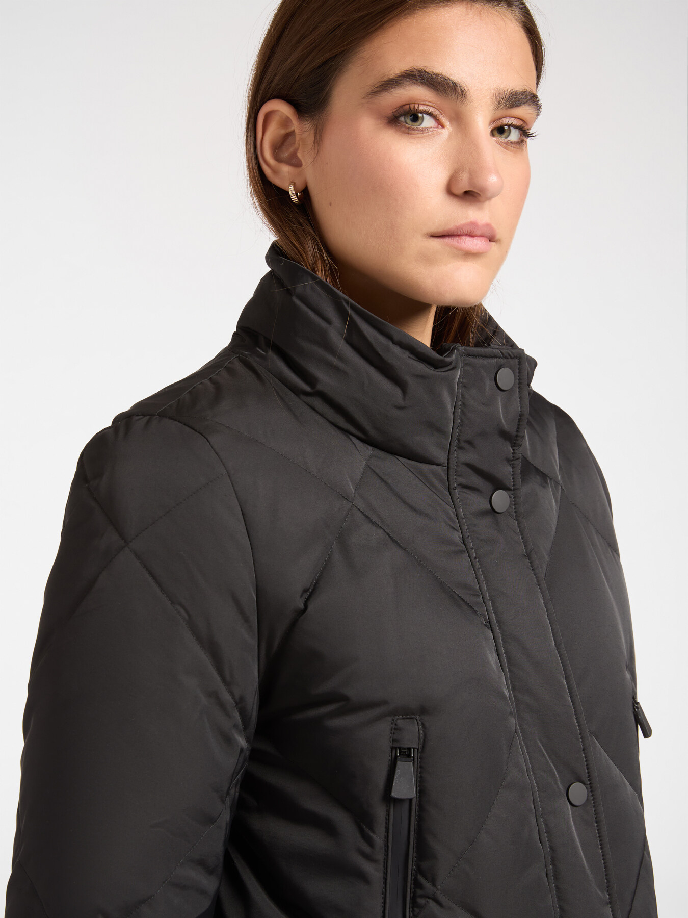 Matte nylon down jacket image number 3