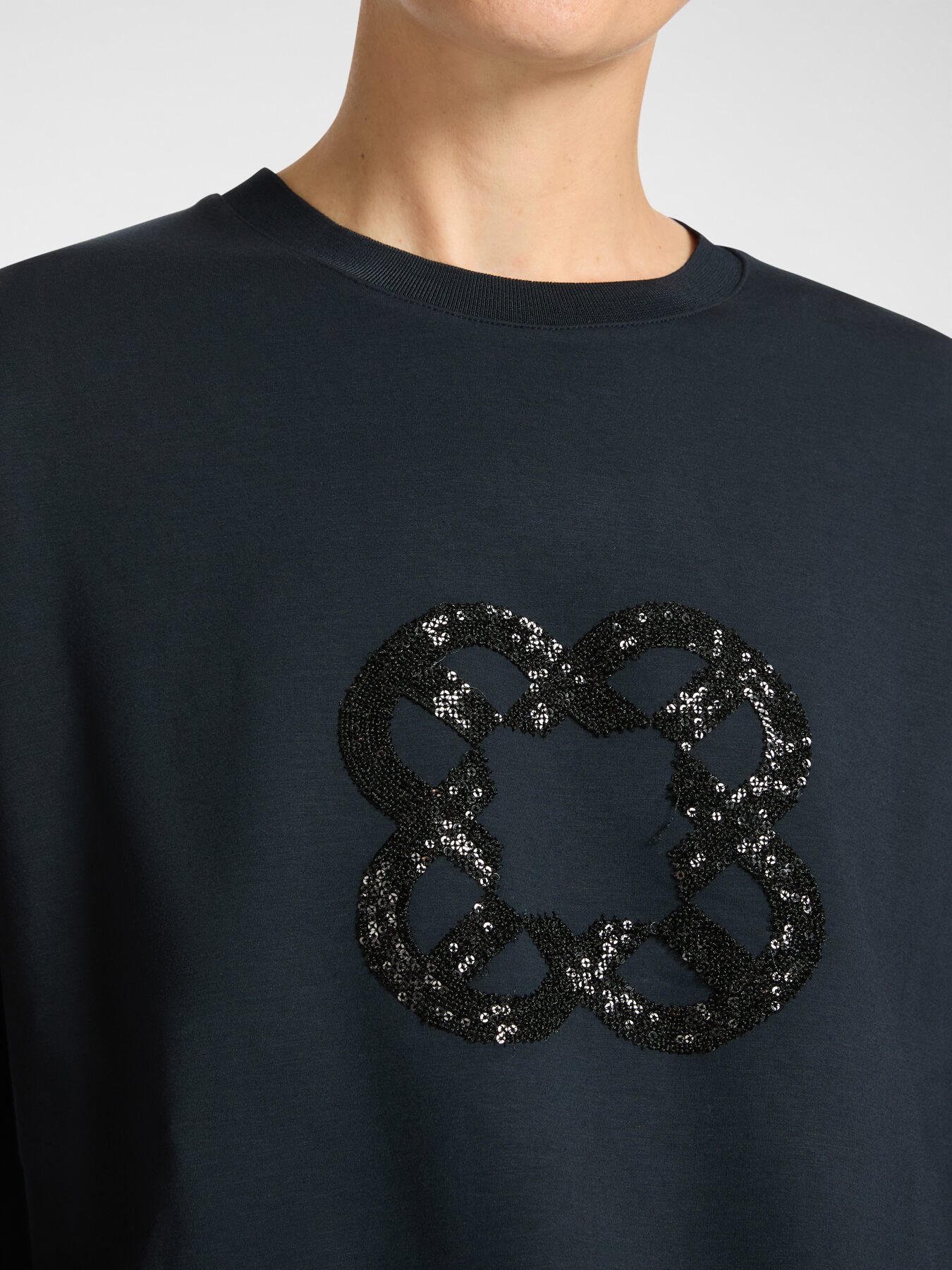 Felpa con ricamo Monogram image number 3