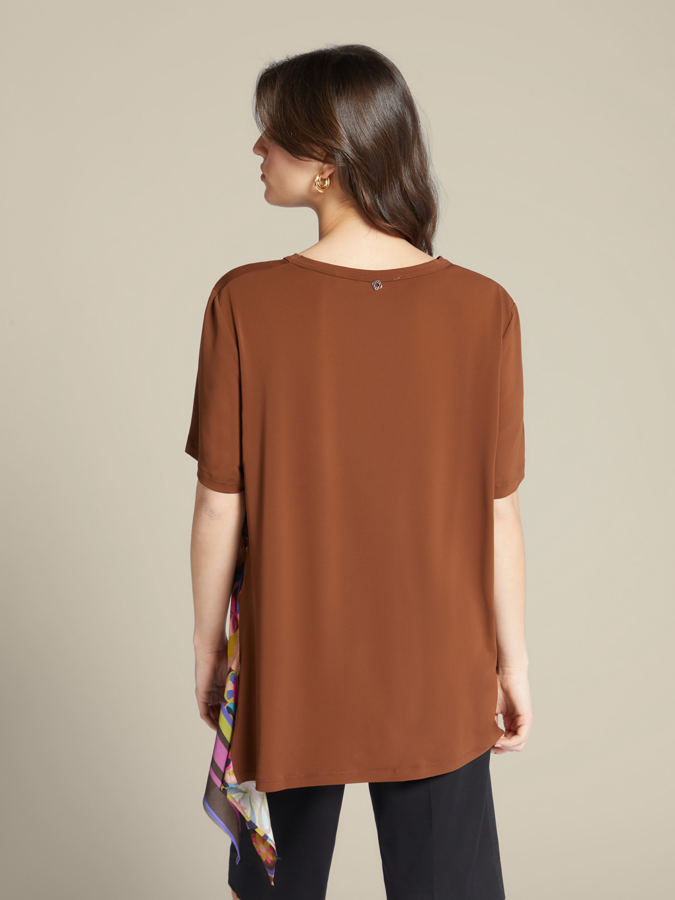 T-Shirt mit bedruckter Vorderseite image number 1