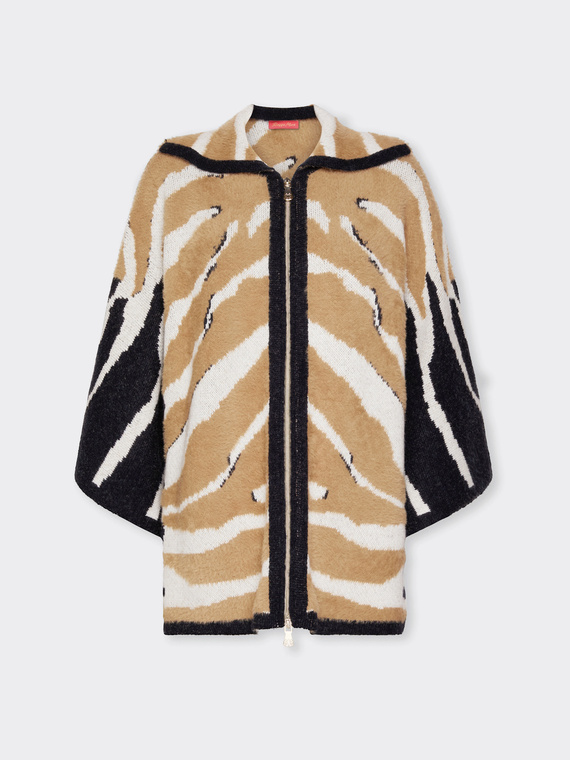 Oversized animalier sweater