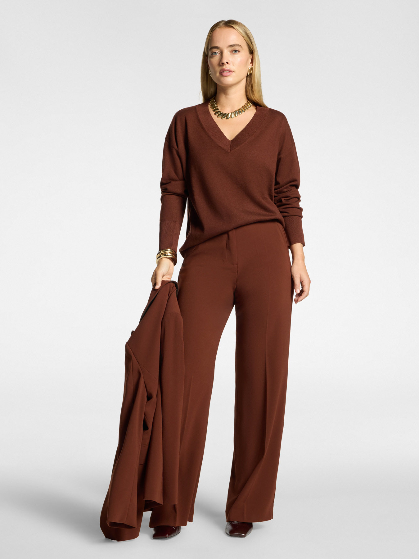 Pure wool V-neck sweater image number 2