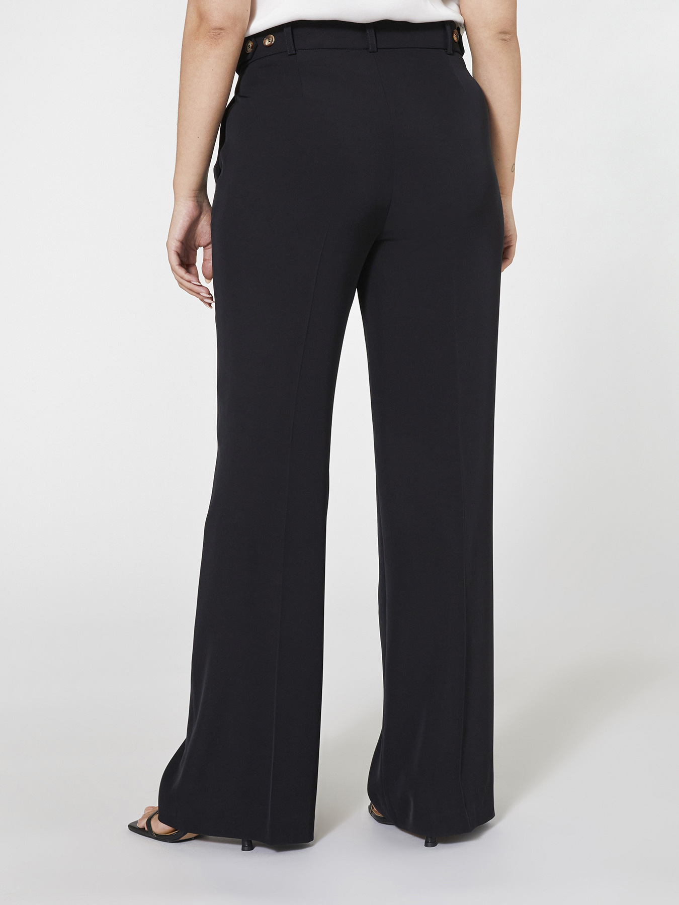 Pantalones anchos con tirantes ajustables image number 1