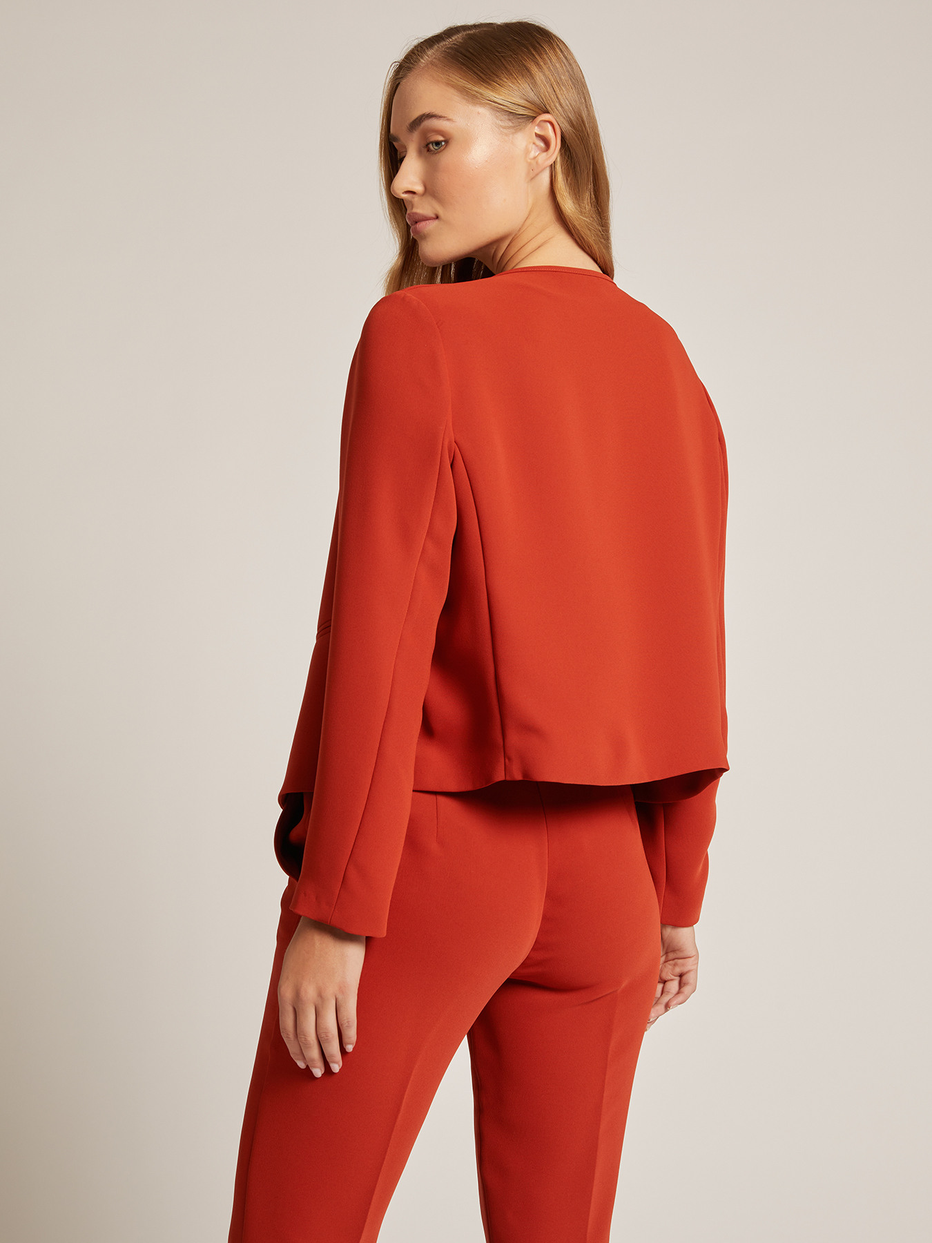 Elegant Cady jacket image number 1