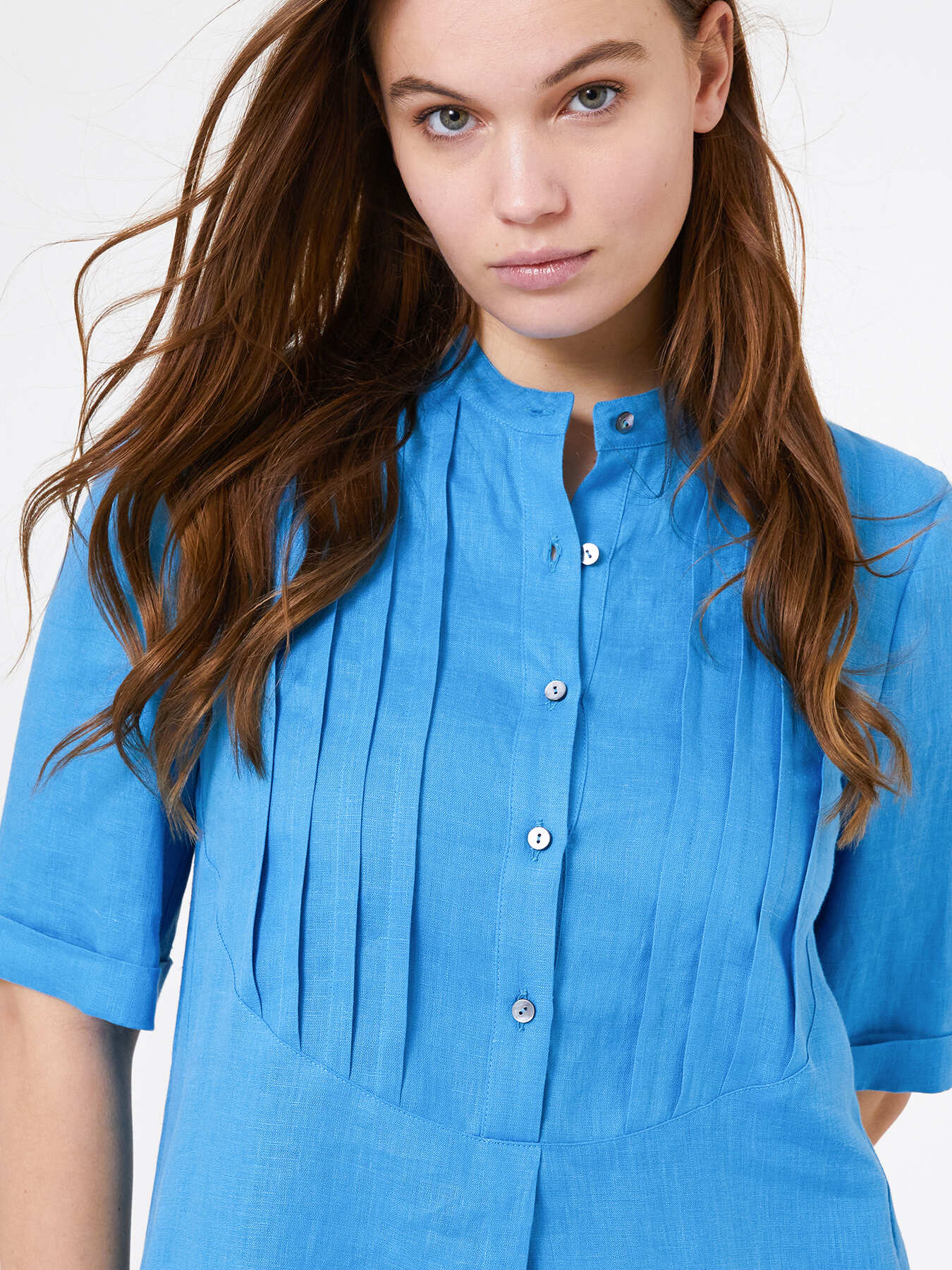 Abito in lino con pieghe image number 3