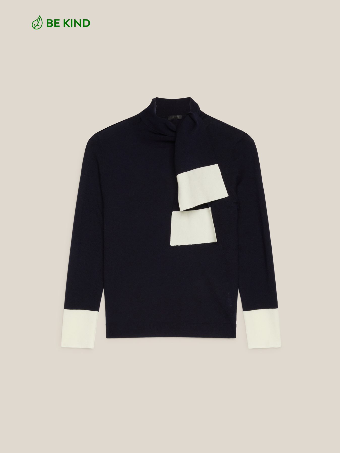 Pull com echarpe de lã sustentável image number 4