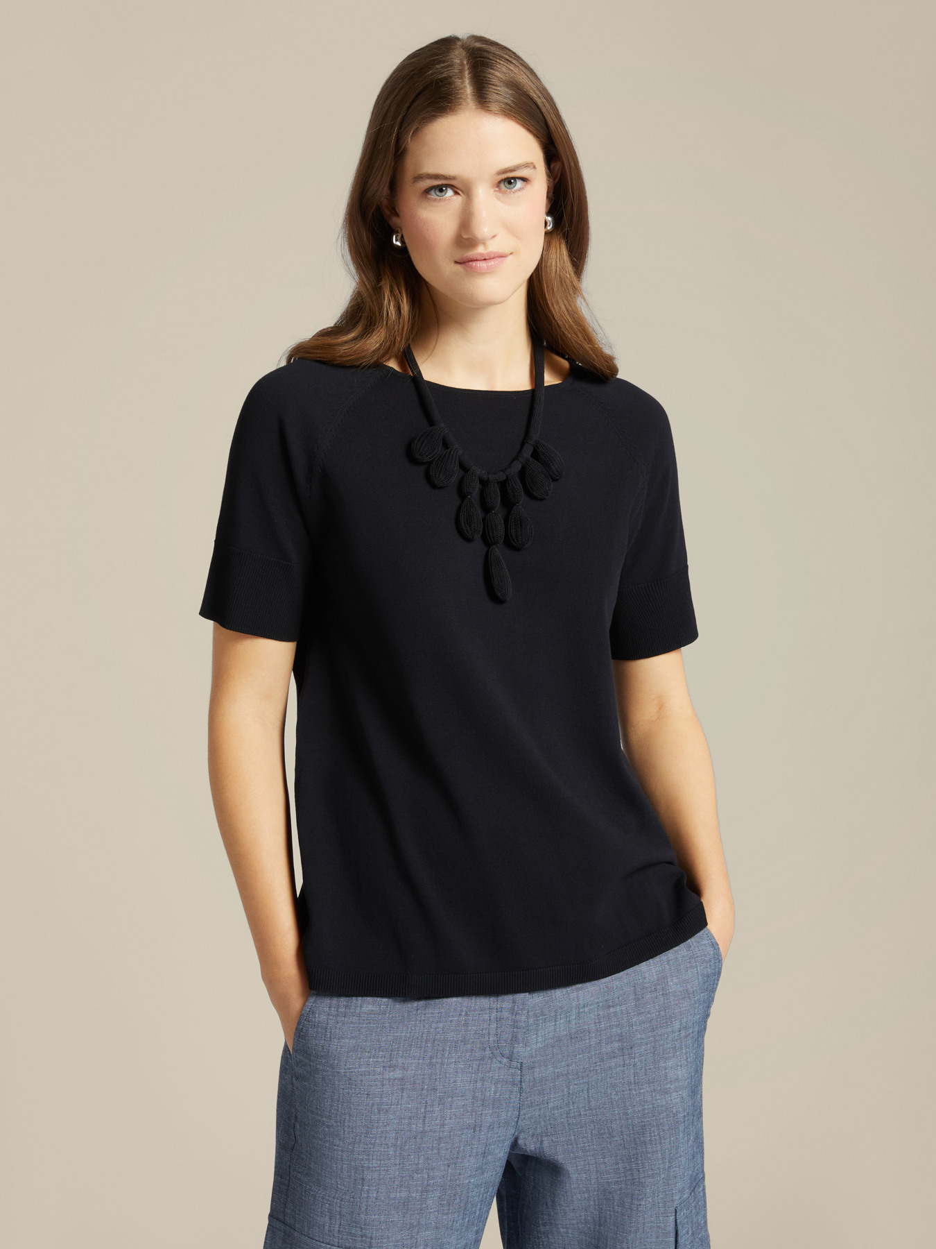 Maglia con collana image number 0