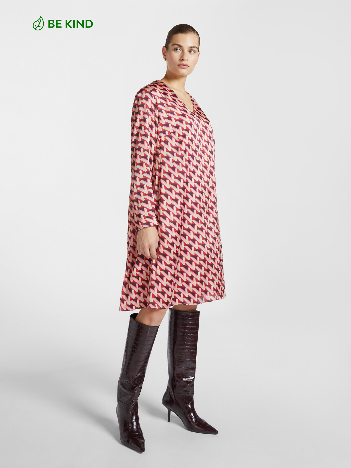 Vestido estampado image number 0