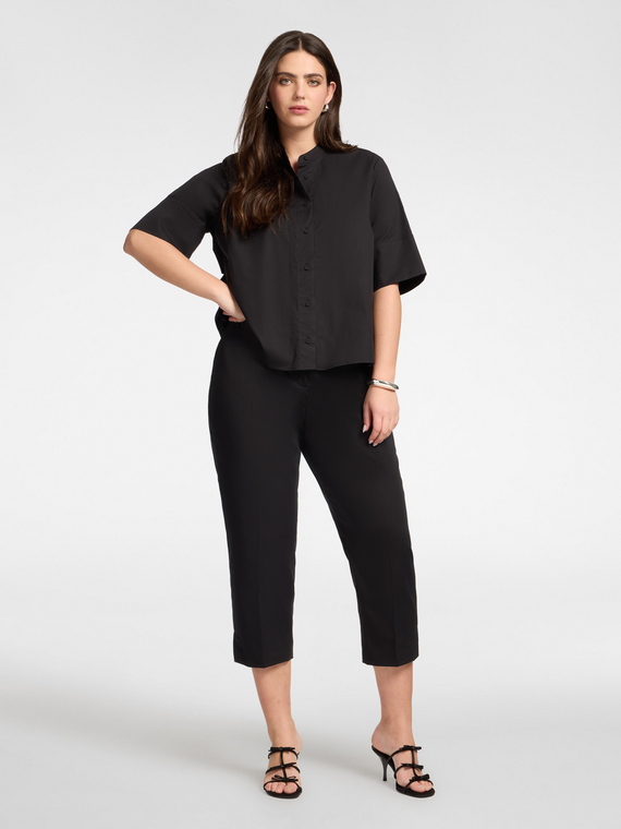 Gerade Hose aus Stretch-Satin