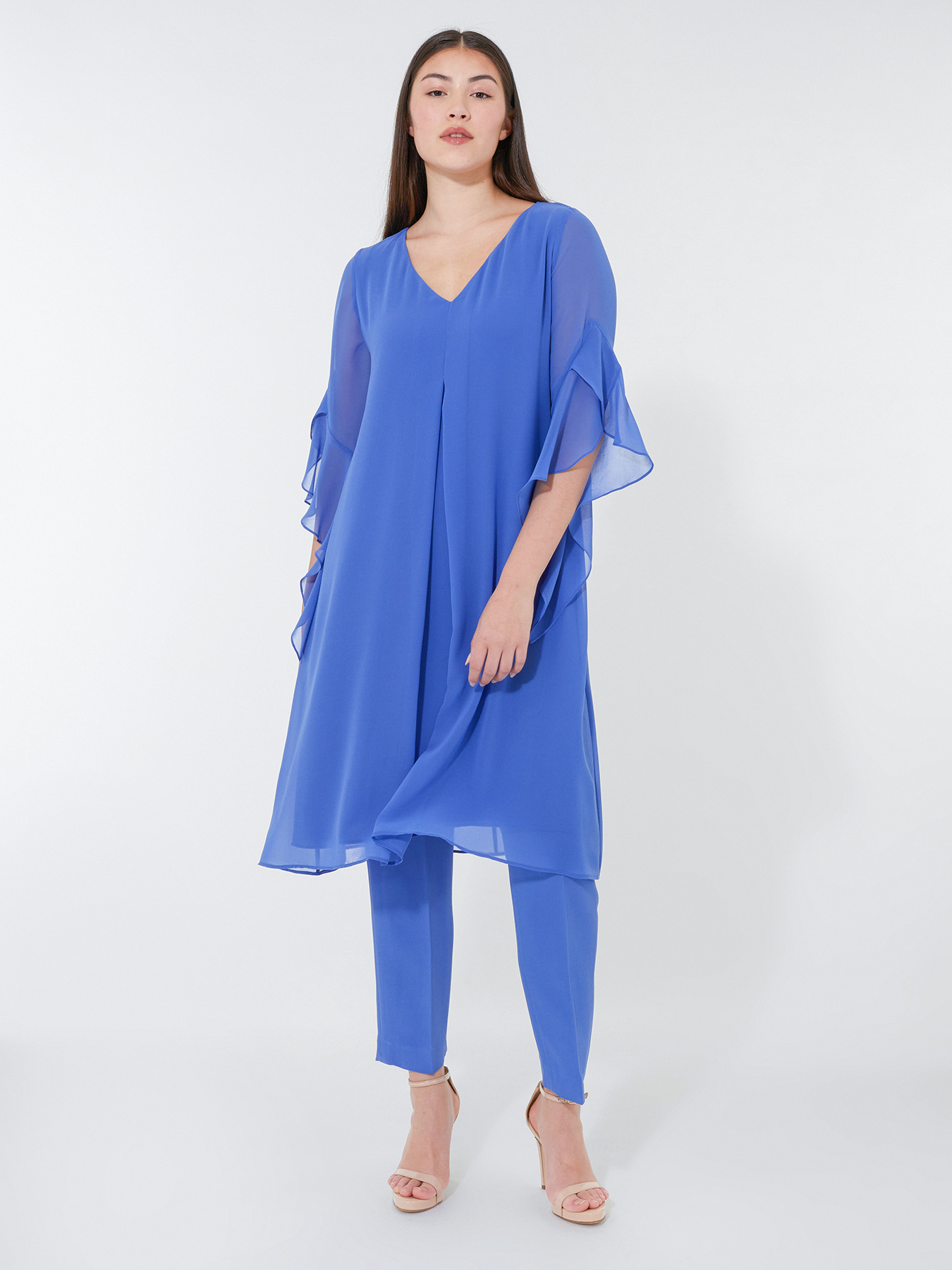 Abito elegante con maniche svasate image number 0