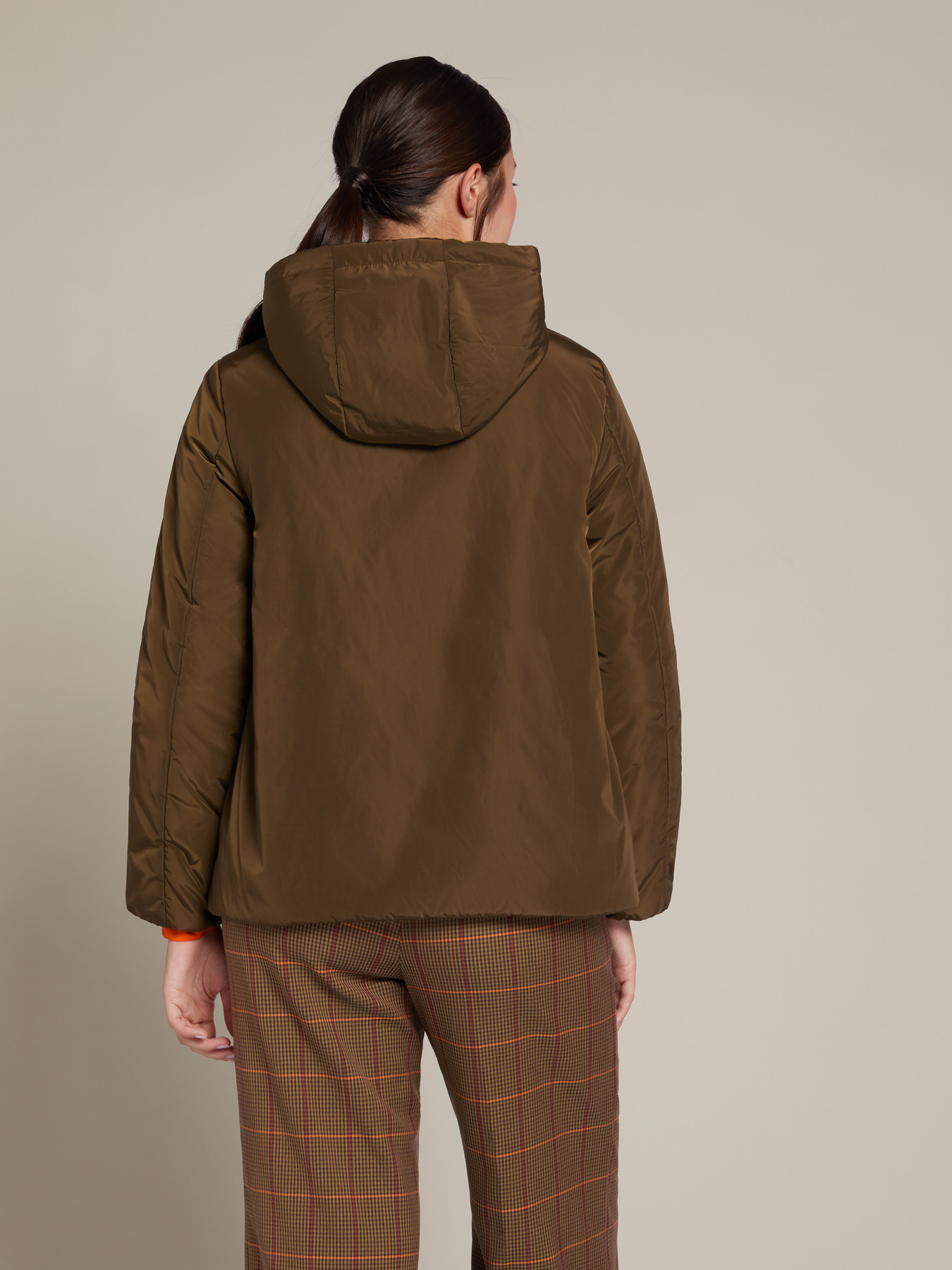 Short urban down jacket image number 2