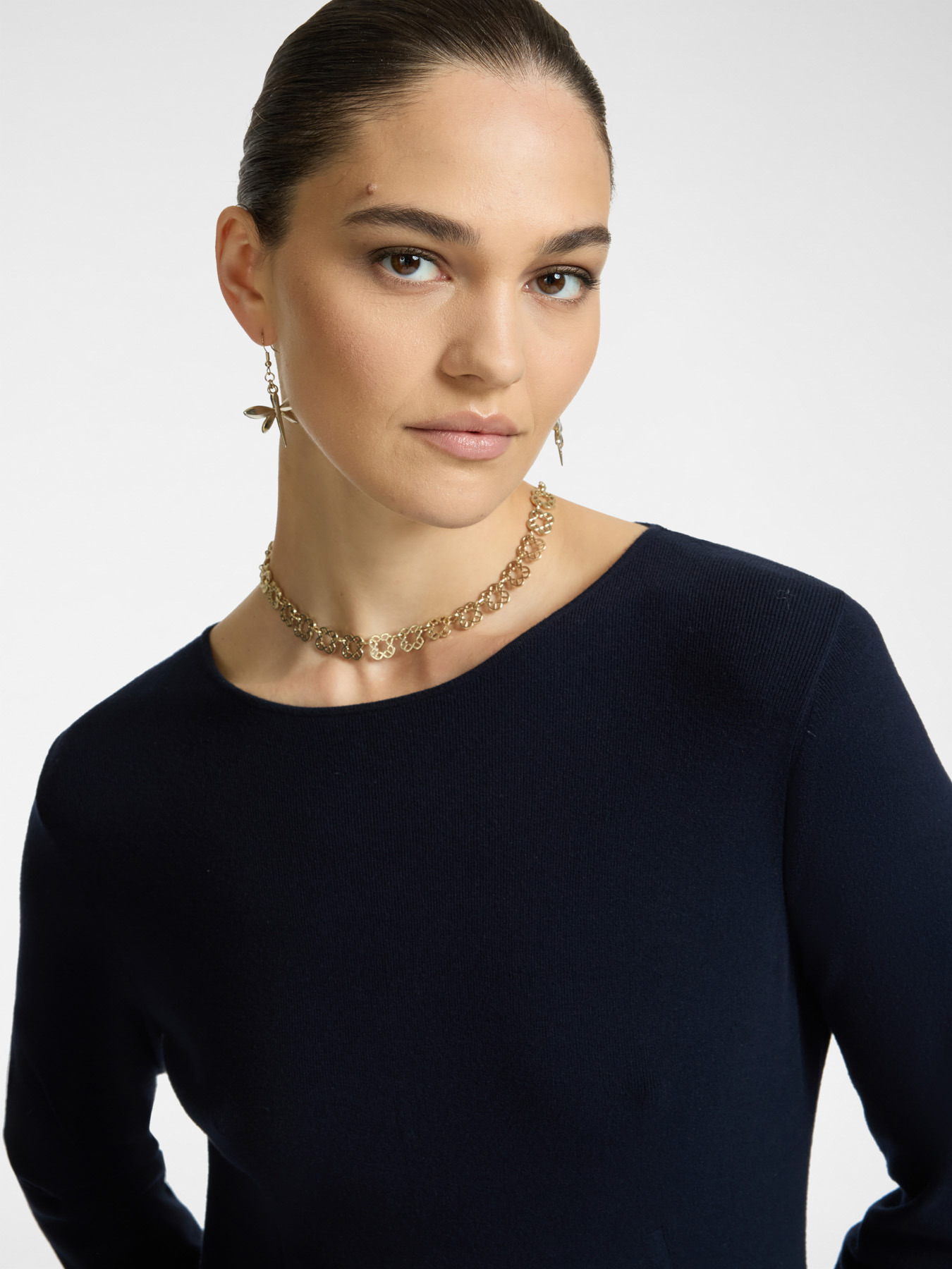 Strickkleid mit Kn&ouml;pfen image number 4