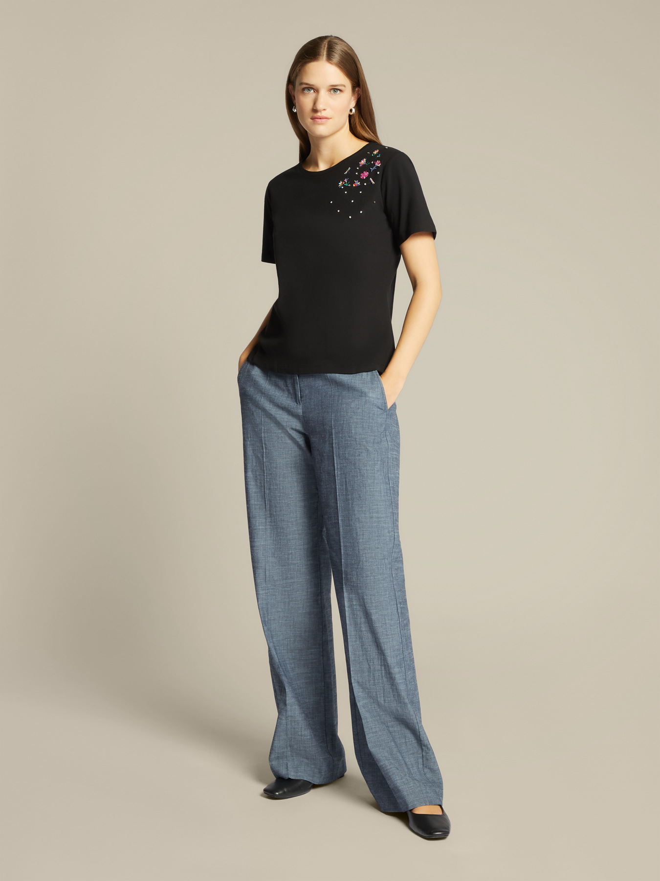 Besticktes T-Shirt image number 2