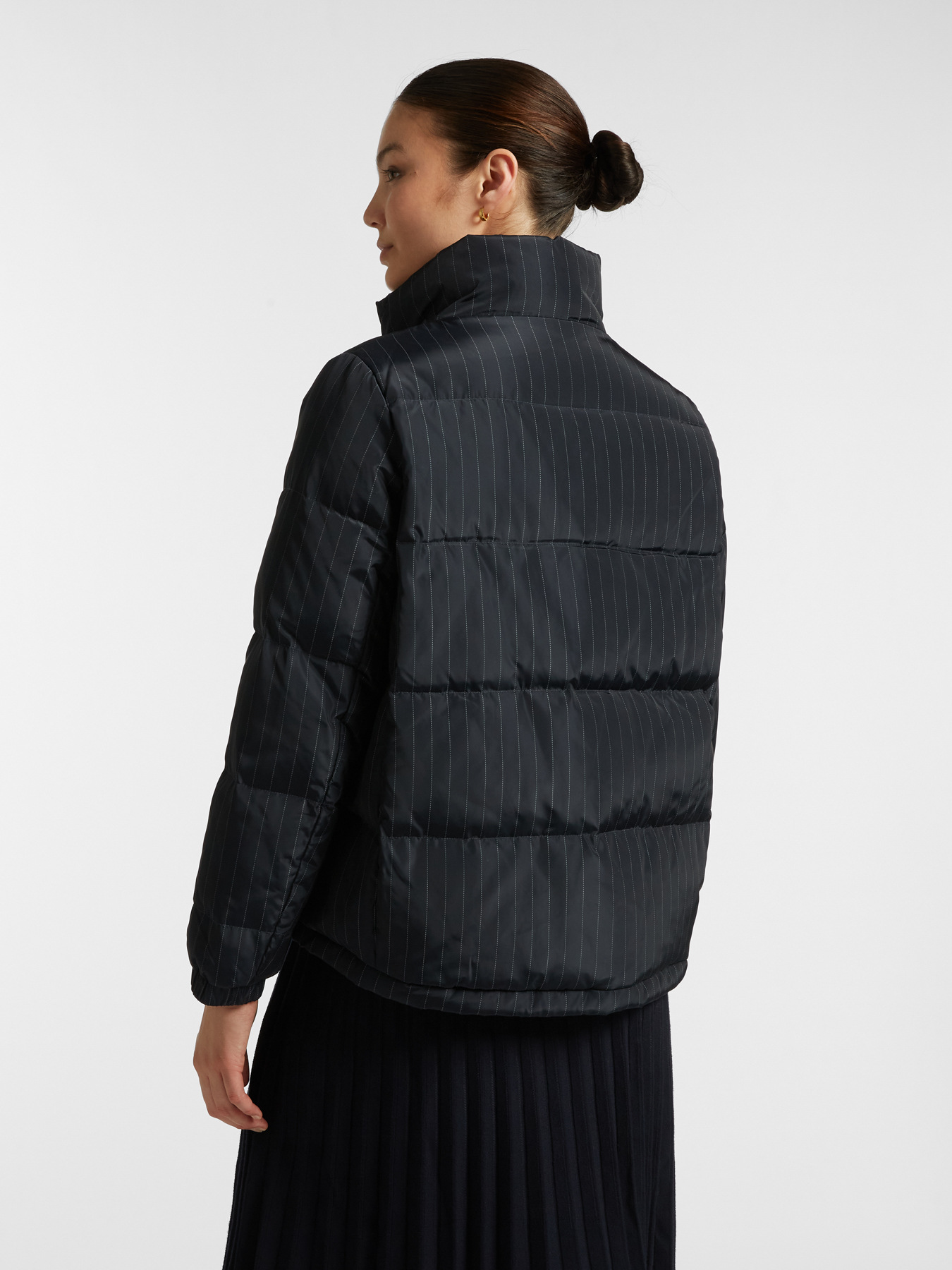 Printed down jacket with side zip image number 1