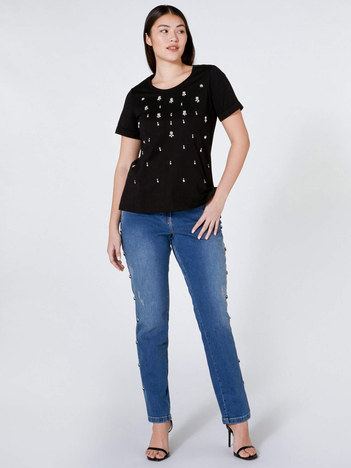 Vaqueros normales bordados image number 0