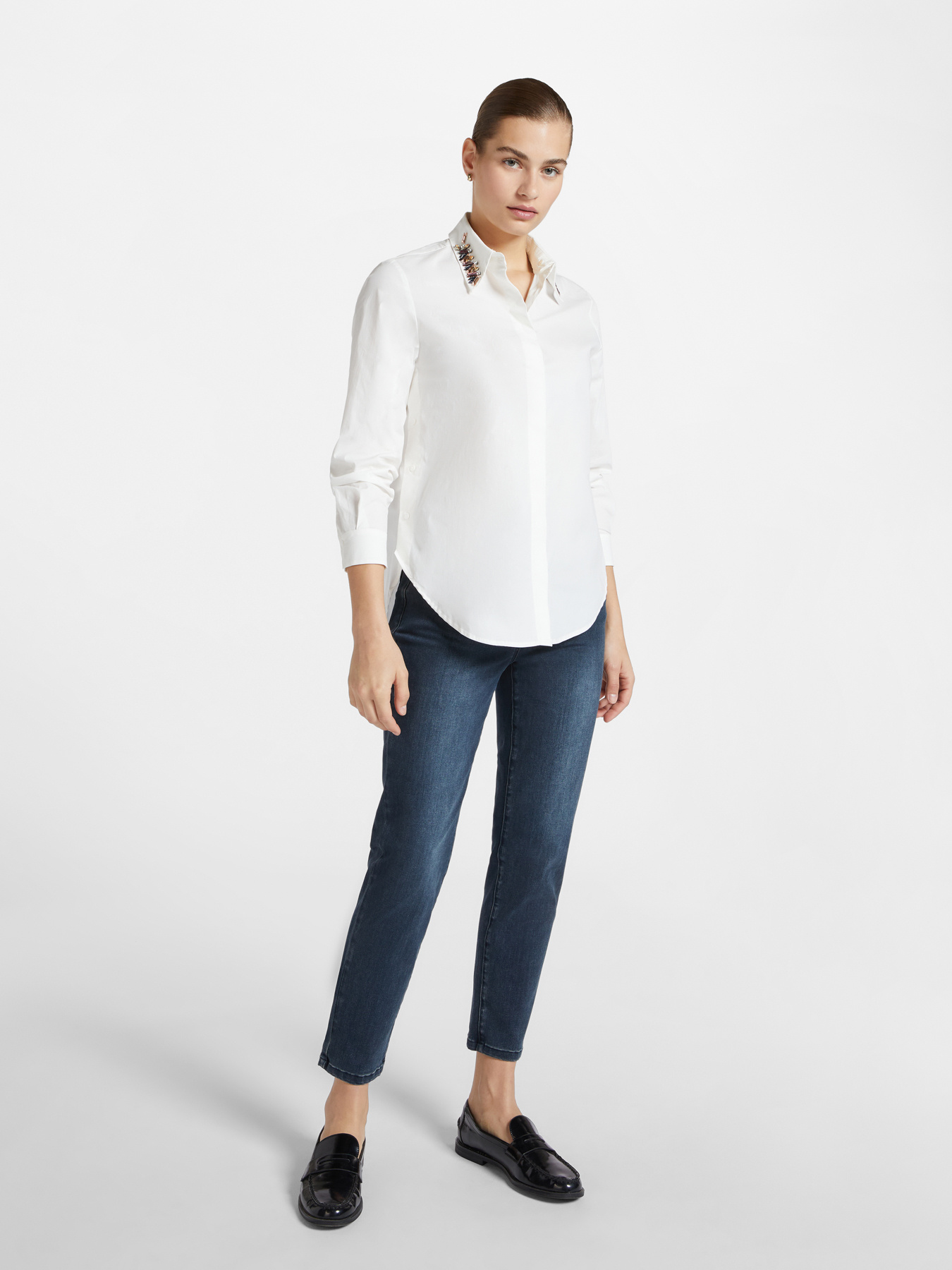 Camisa con cuello desmontable bordado image number 2