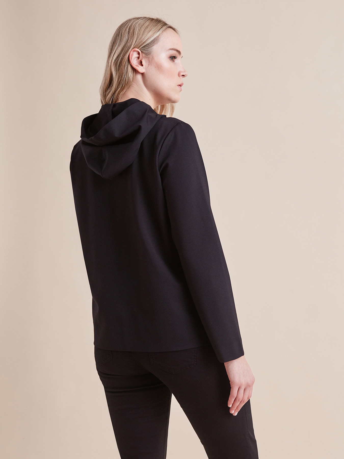 Felpa ricamata image number 1