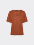 T-shirt con scollo a V image number 5