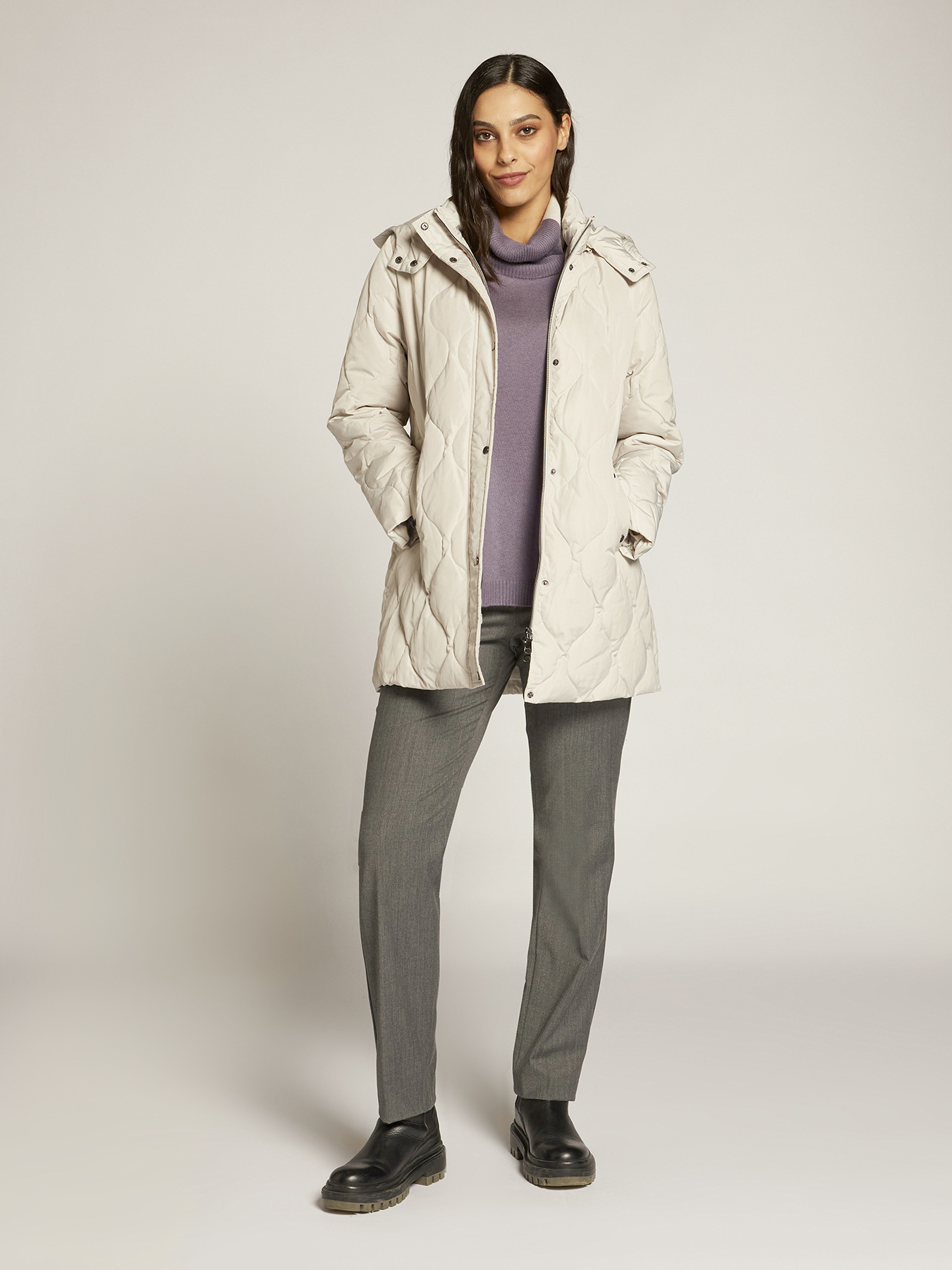 Lange Daunenjacke, gesteppt image number 1