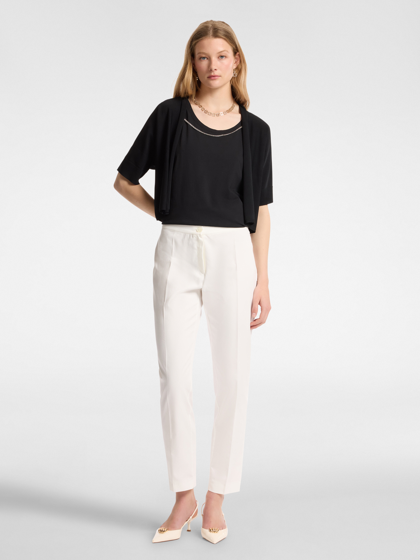 Straight trousers image number 0