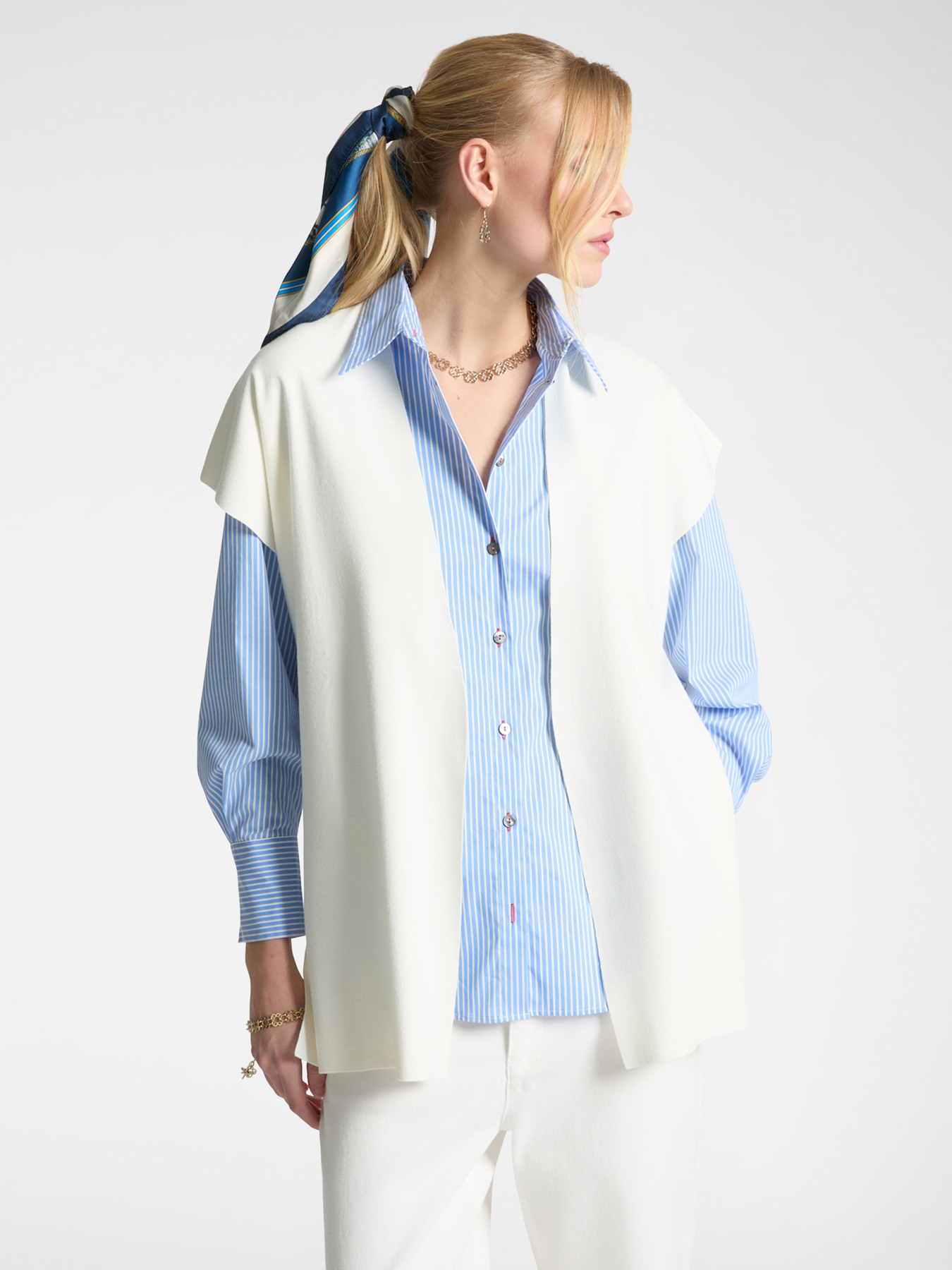 Long vest with short sleeve image number 0