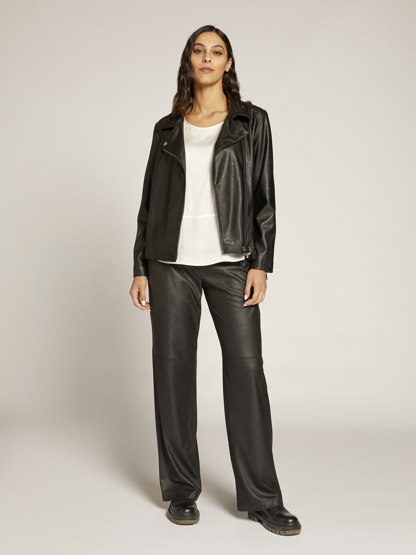 FAUX SUEDE STRETCH PANT TROUSERS image number 0