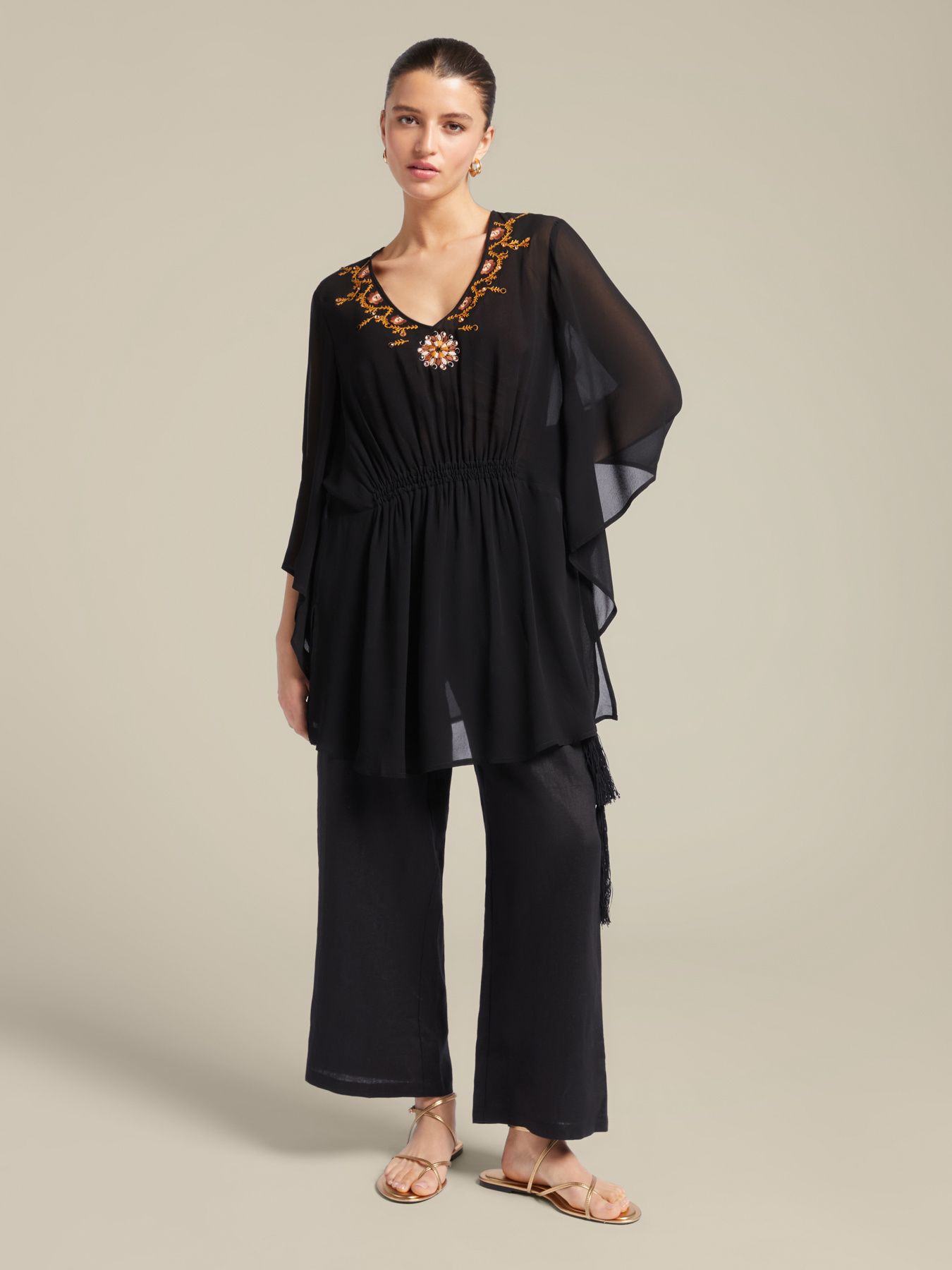 Caftan brod&eacute; image number 0