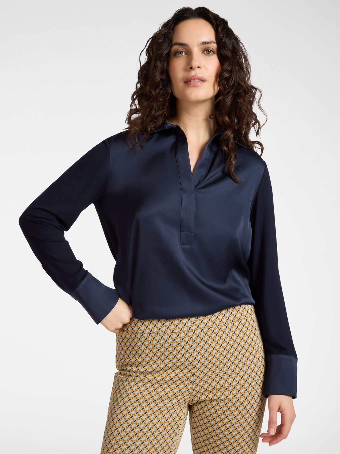 Two-fabric polo shirt image number 3