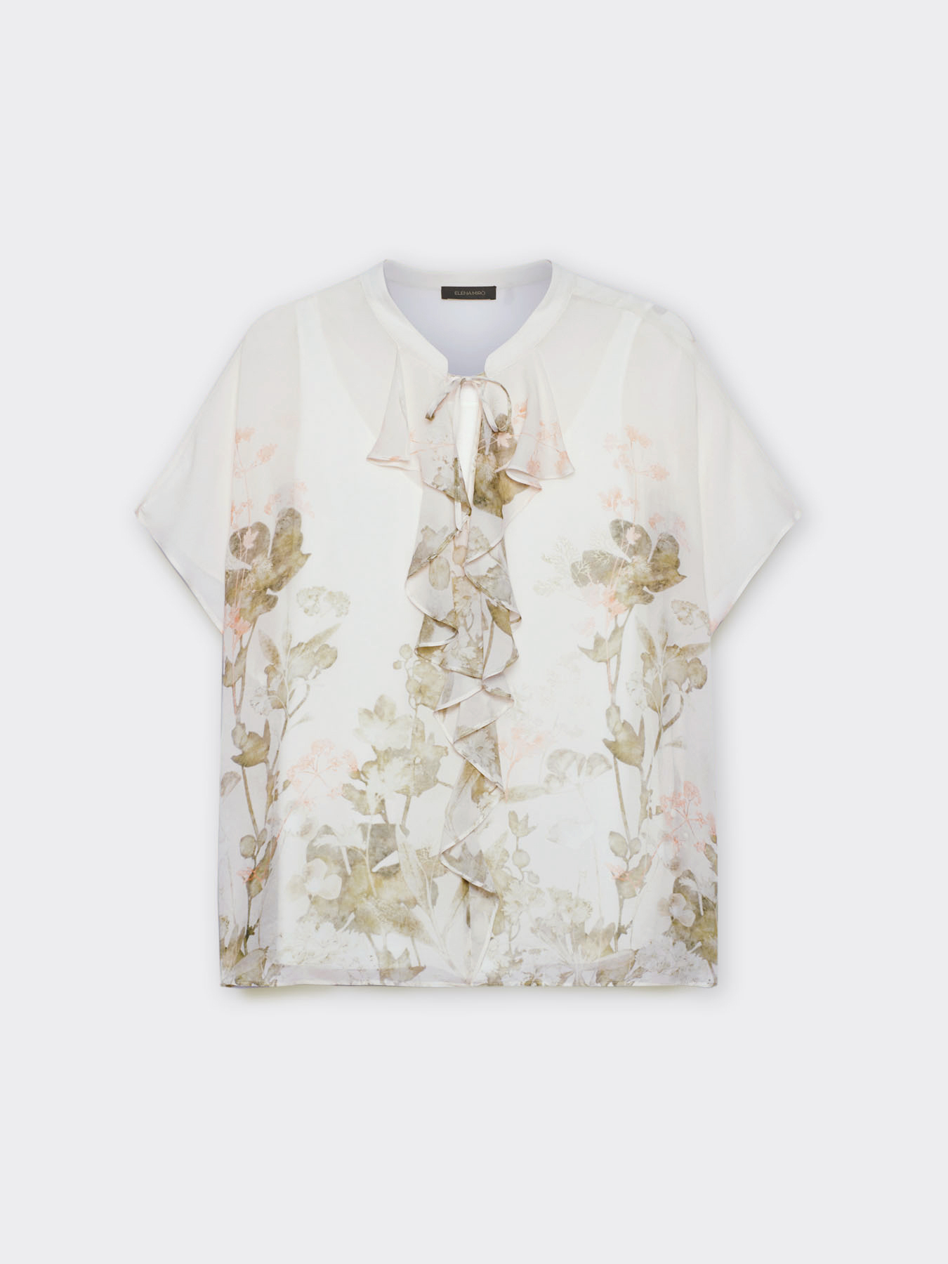 Blusa de viscosa con estampado posicional image number 4