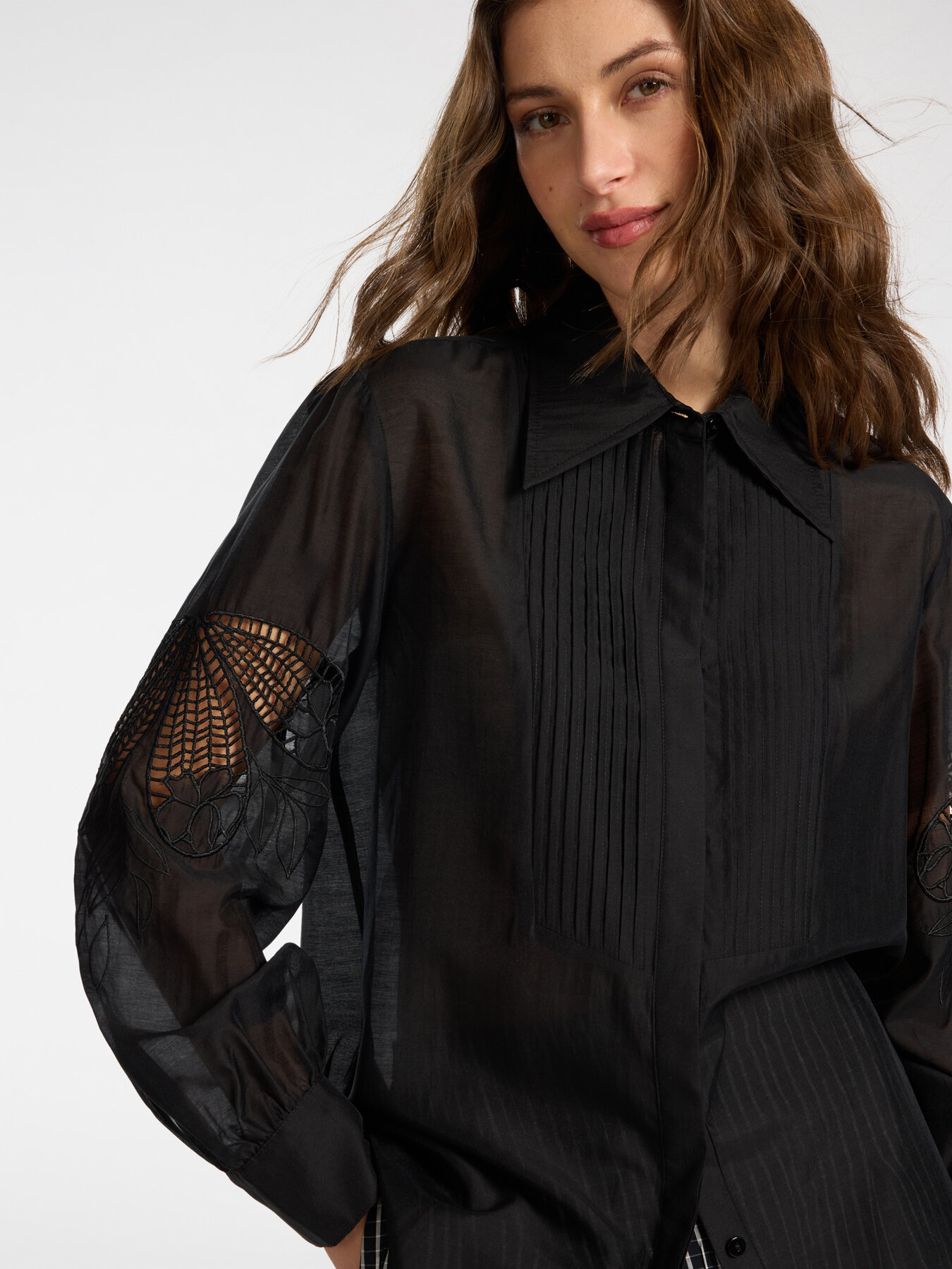 Embroidered organza shirt image number 3