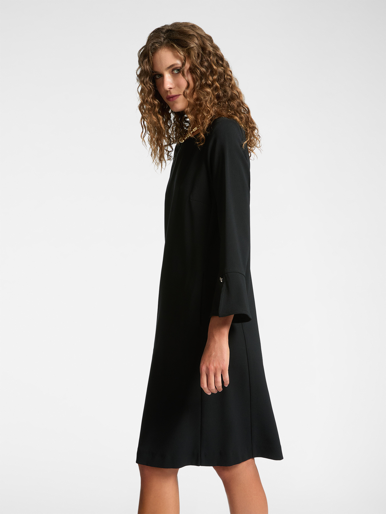 Kleid aus Cr&ecirc;pe-Stoff image number 2