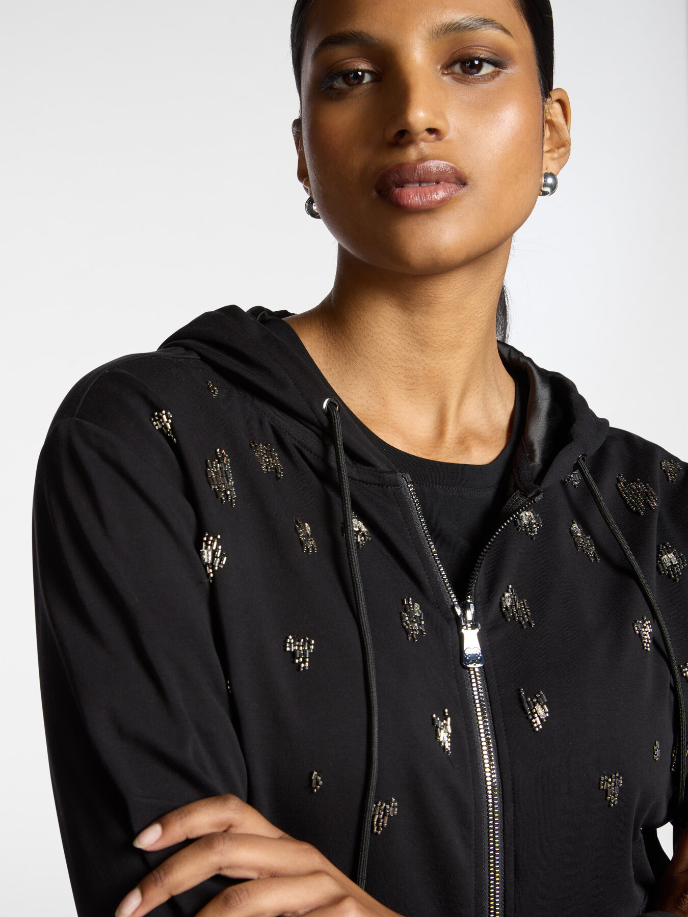 Cotton sweatshirt with embroidery image number 3