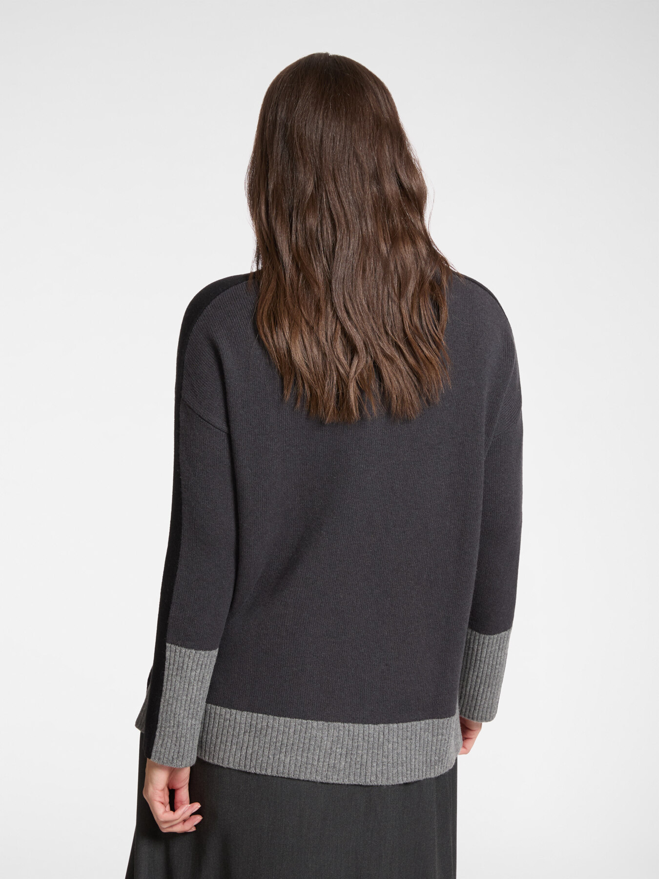 Farbblock-Wollpullover image number 1