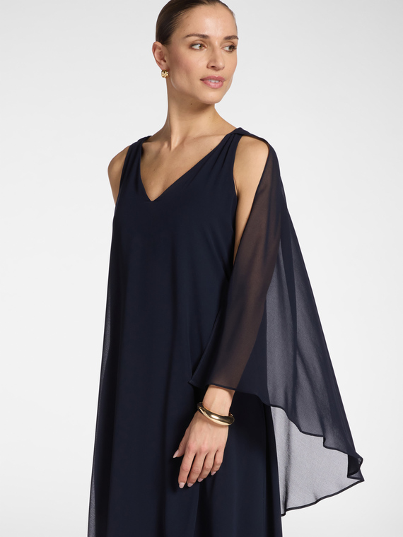 Langes Kleid aus Georgette