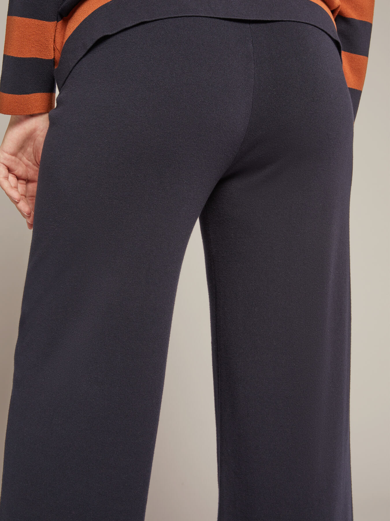 Pantaloni in maglia image number 3