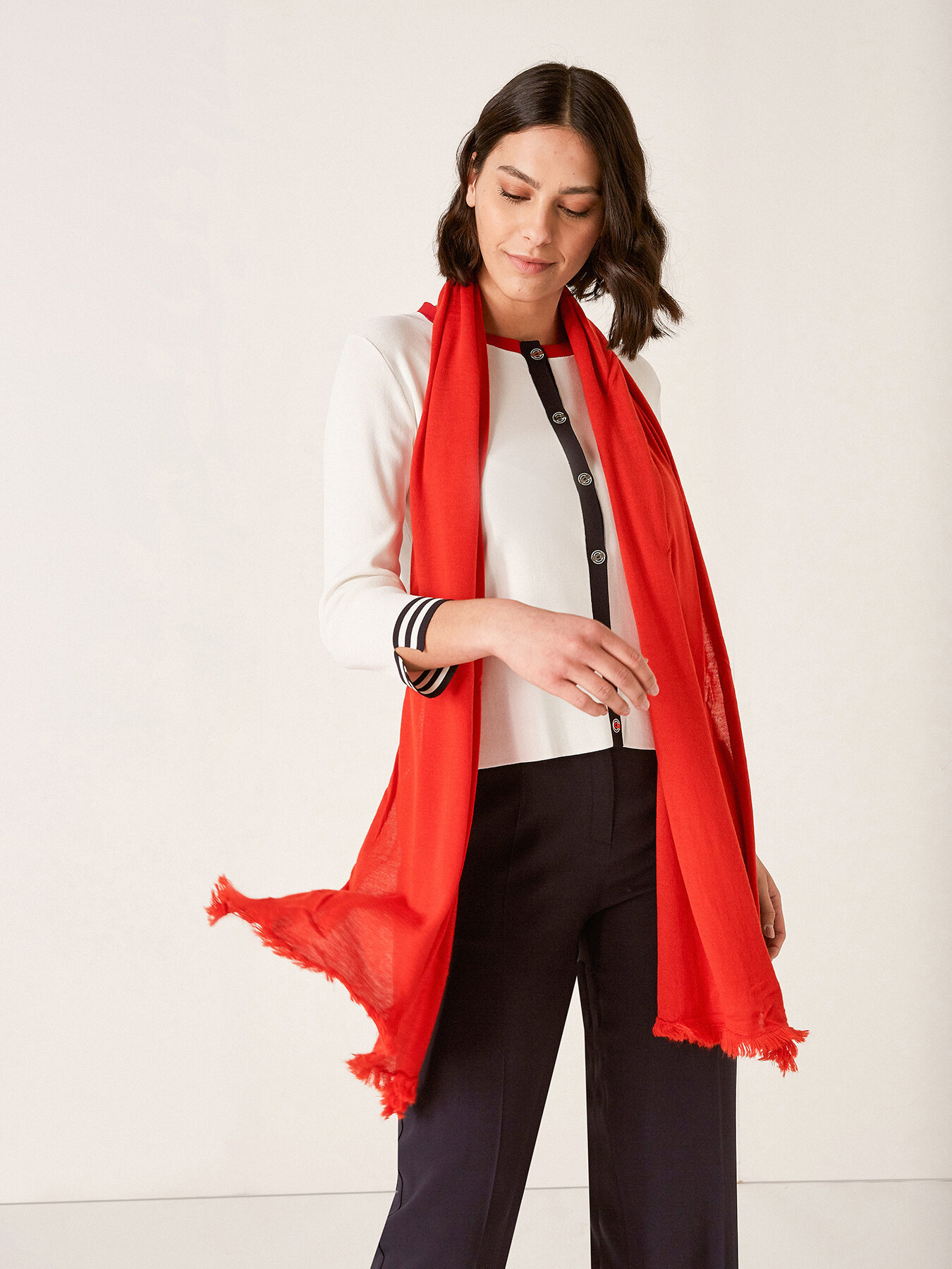 Cashmere scarf image number 0