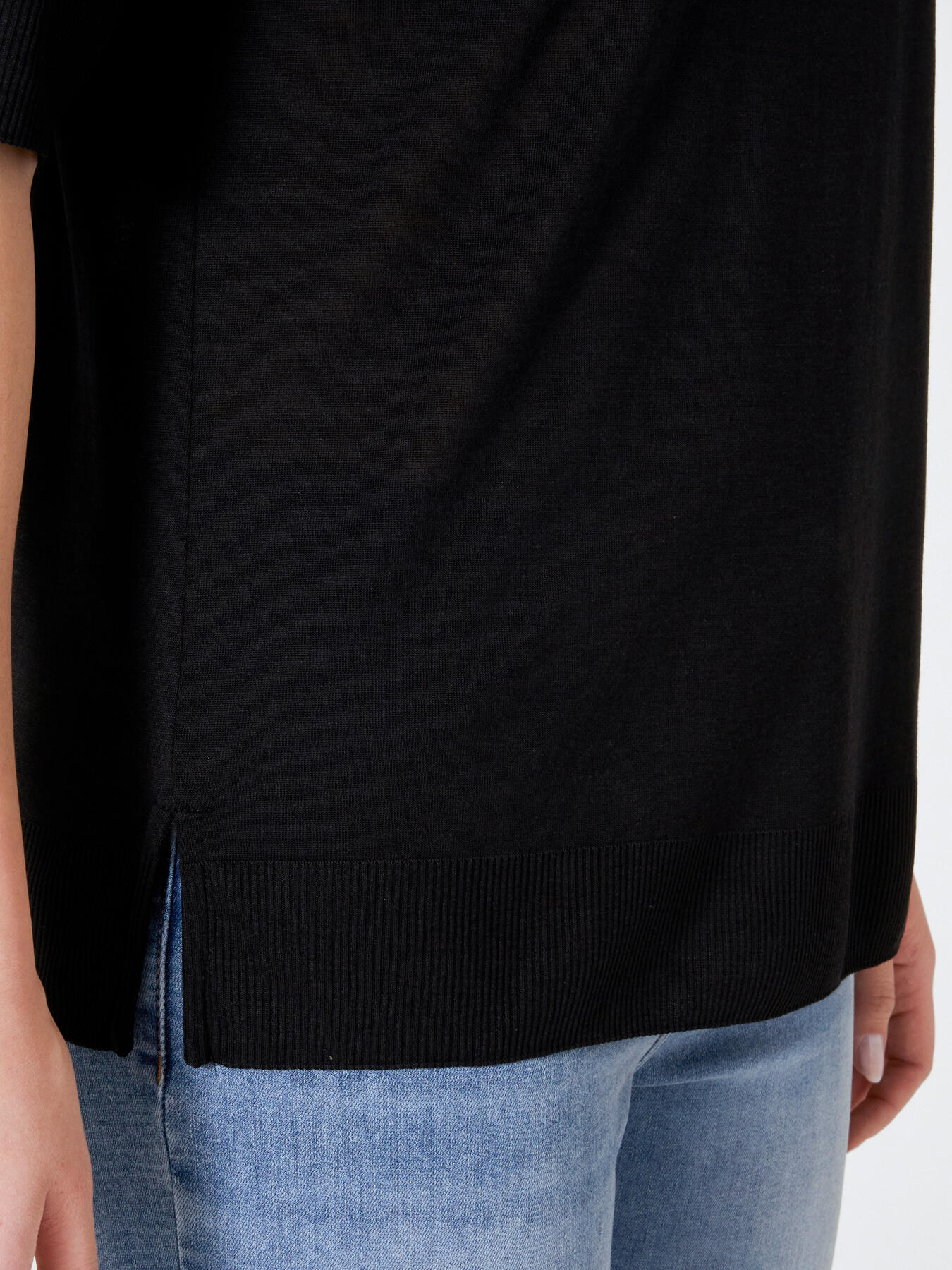 T-shirt T-com modelagem boxy image number 3