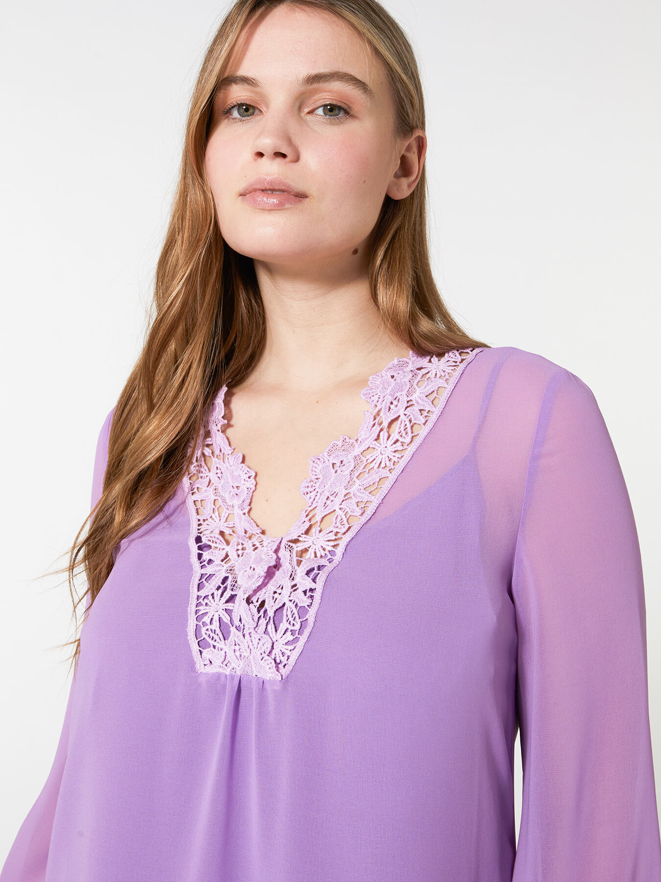 Blouse avec dentelle macram&eacute; image number 3